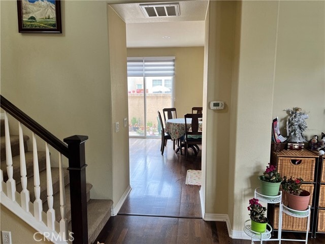 Building Photo - 250 W Cork Tree Dr