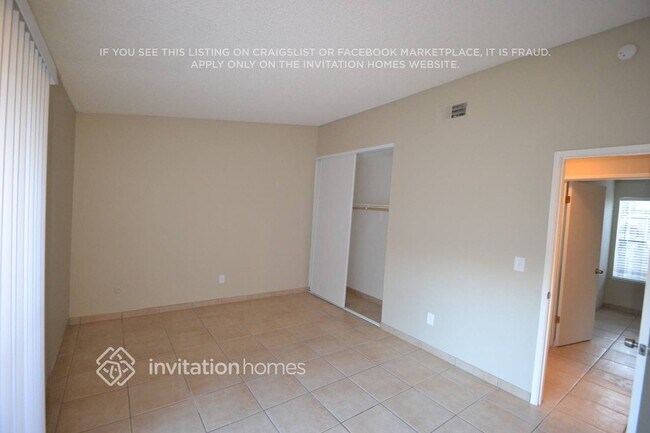 Foto del edificio - 1972 Las Coches Way