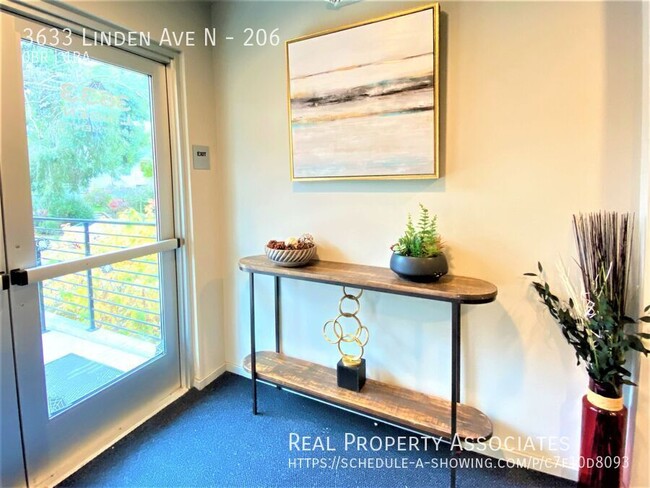 Building Photo - 3633 Linden Ave N