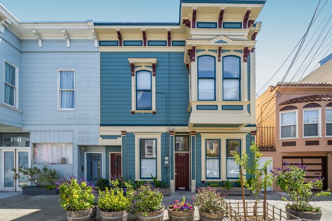 Building Photo - 2757 23rd St