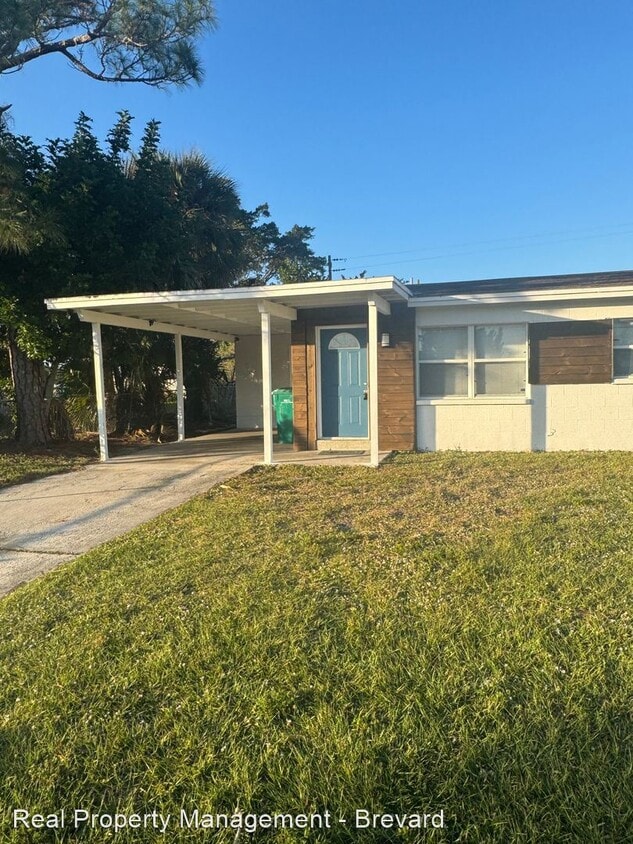 3 br, 1.5 bath House 820 Juanita Circle House Rental in Melbourne