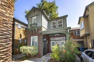 Building Photo - 4117 Wisteria Ln