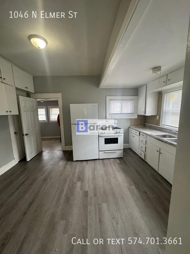 Foto del edificio - 1046 N Elmer St