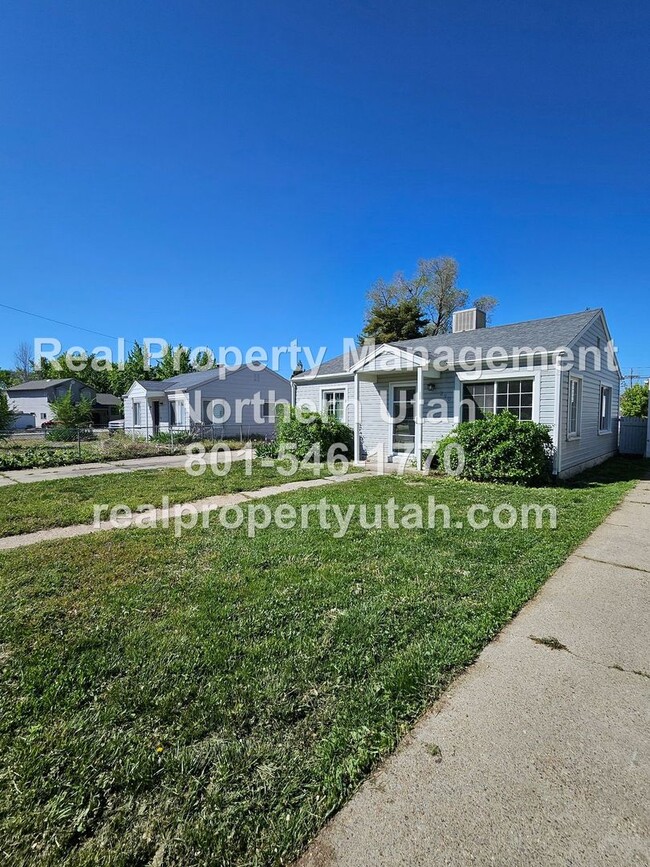 Foto del edificio - Charming 2-bedroom Home in Layton Now Avai...