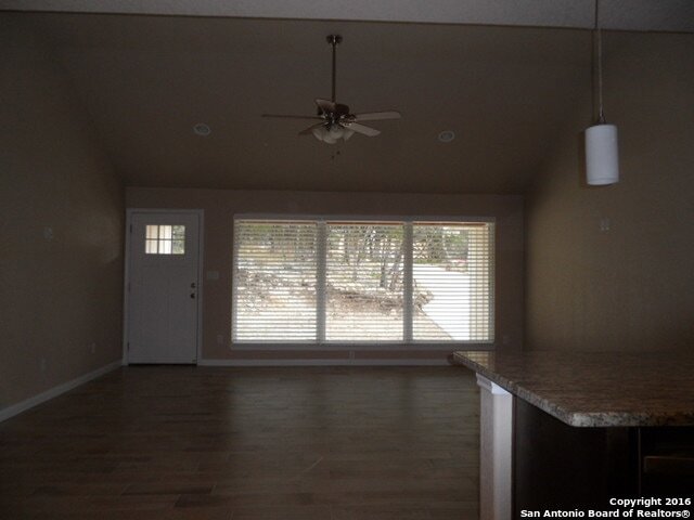 Building Photo - 606 Mockingbird Cove