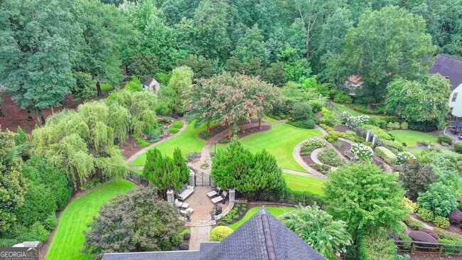 Building Photo - 2611 Briers N Dr