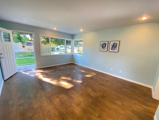 Foto del edificio - Move-in Ready 2 Bedroom 1 Bath in Carlsbad