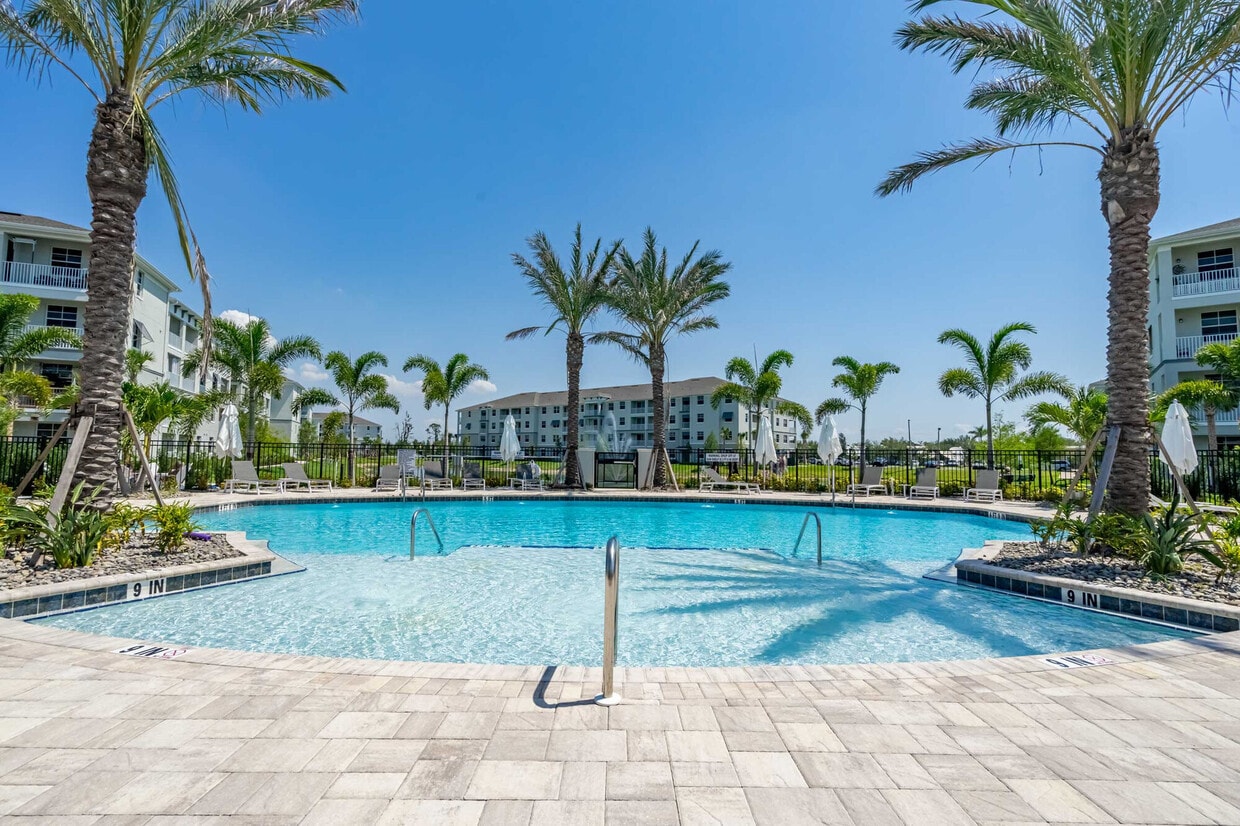 Primary Photo - The Palms at Cape Coral