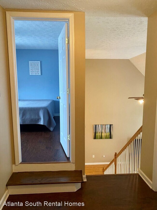 Foto del edificio - 4 br, 3 bath House - 210 Vinestone Court