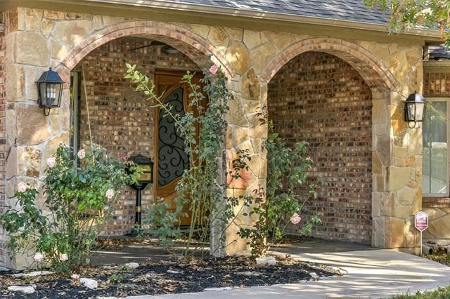 Foto del edificio - 1313 Mildred Ln