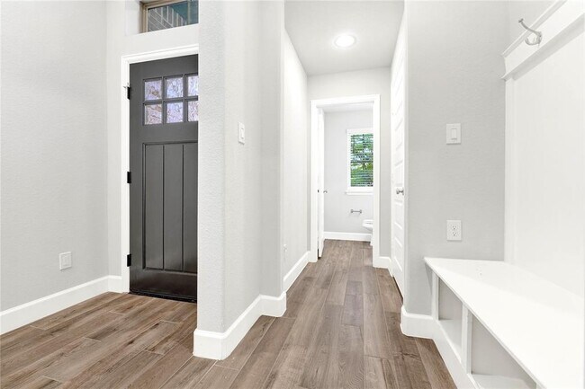 Building Photo - 2530 Alder Wood Ln