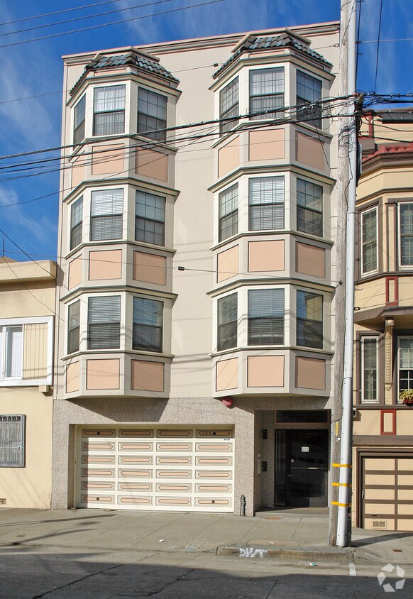 Primary Photo - 359 2nd Ave