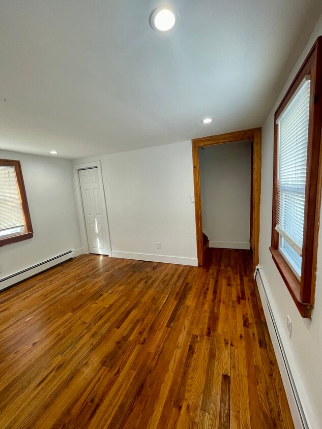 Living Room - 4212 Marathon Pky (Little Neck, NY)