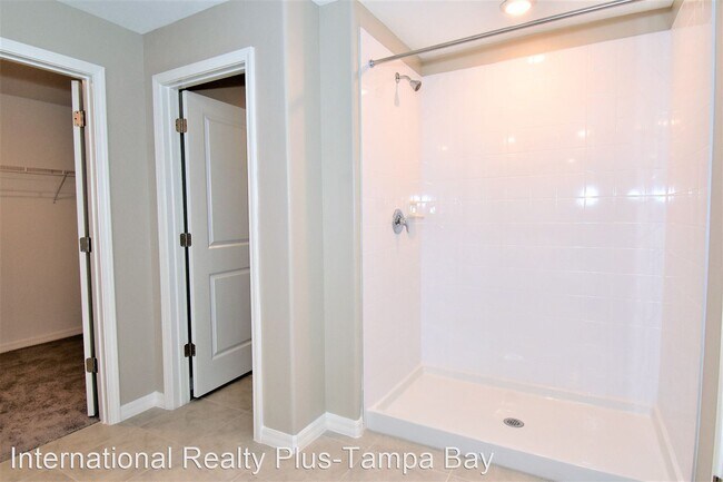 Building Photo - 4 br, 2 bath House - 12920 Wildflower Mead...