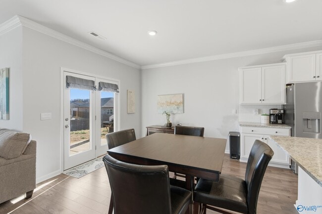 Building Photo - 7005 Nearpath Dr NW