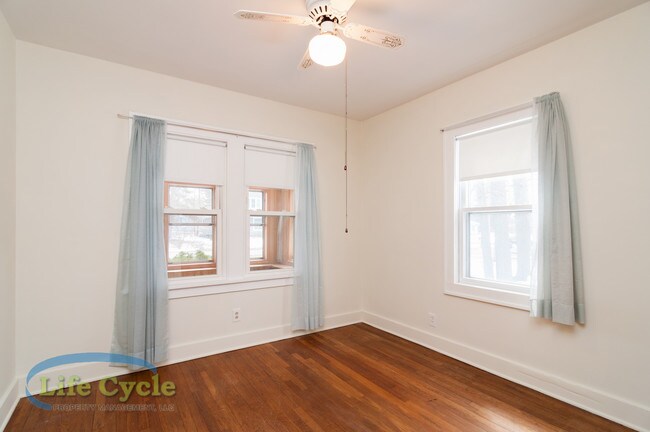 Foto del edificio - 829 Patterson Ave SE