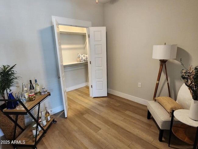 Foto del edificio - 4755 E Southern Ave