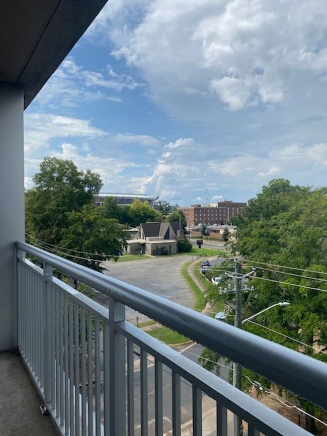 Balcony - 1018 Hackberry Ln