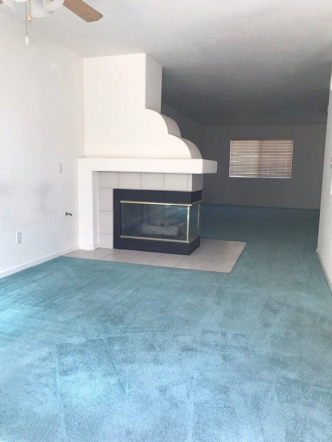 Foto del edificio - 3 br, 2.5 bath House - 2256 Rugged Mesa