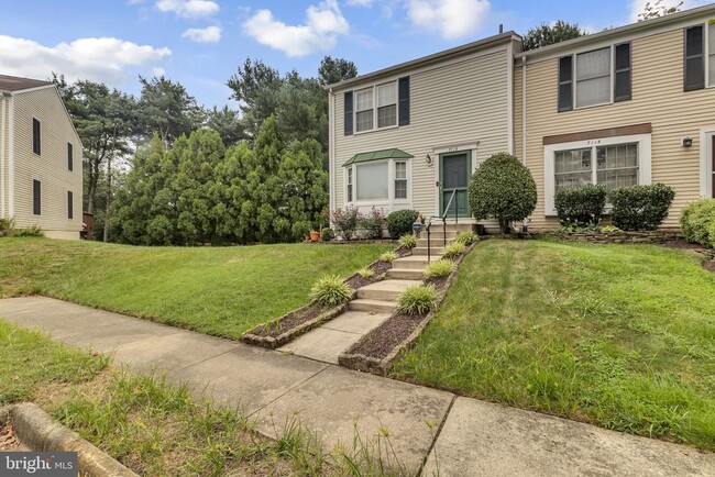 Building Photo - 7113 Latour Ct