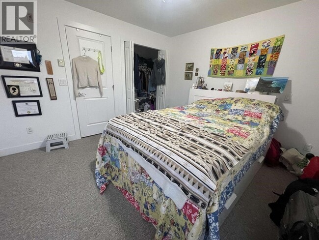 Building Photo - 2228 Welcher Ave