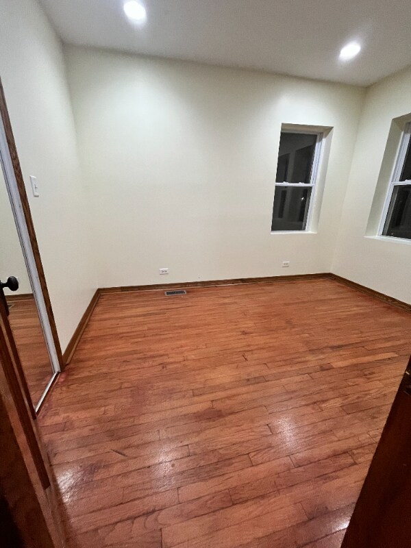 Foto del edificio - 4343 W Hirsch St