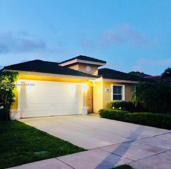 Building Photo - 14843 SW 28 Ln