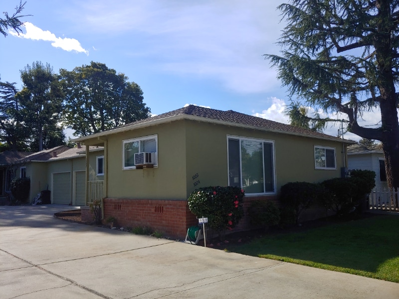 Primary Photo - 1002 Hudson St