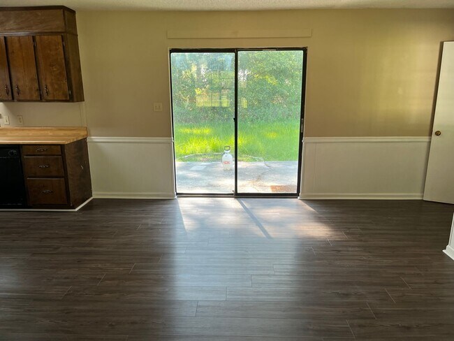Foto del edificio - 3BD/2BA Home in Brooks County