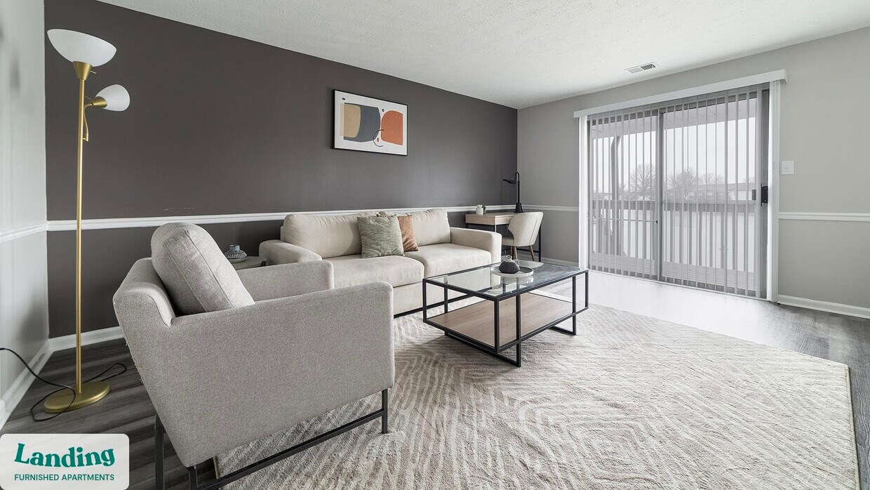 Foto principal - 7601 Carlton Arms Dr