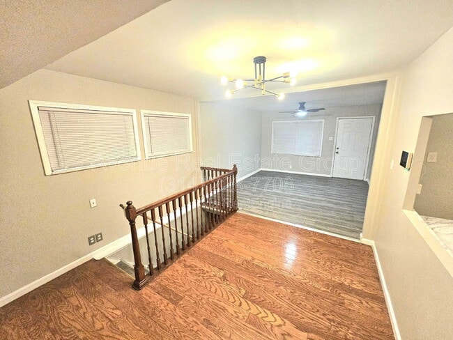 Building Photo - 241 Grampian Rd