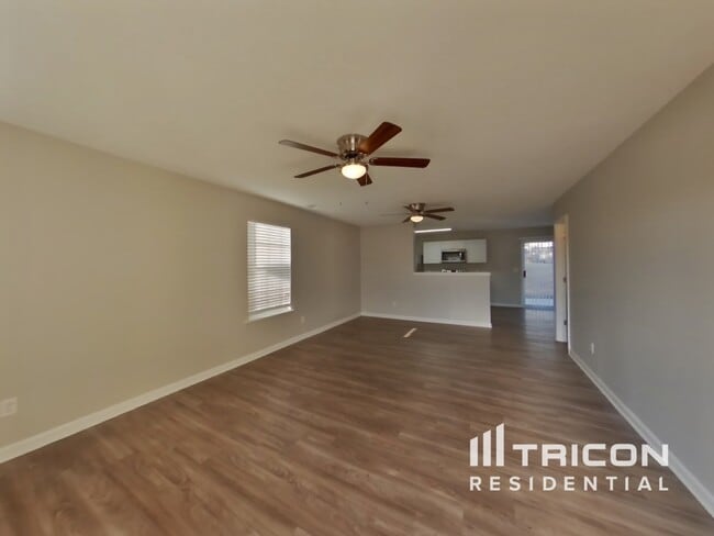 Foto del edificio - 337 Cape Jasmine Way