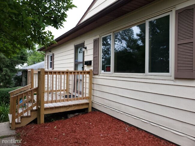 Foto del edificio - 3 br, 1 bath House - 3510 S 87th Ave