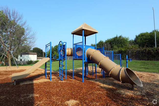 Playground - Pin Oak Apartments