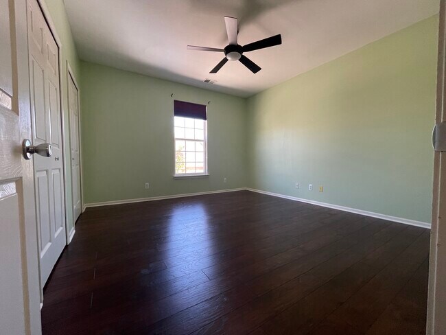 Building Photo - 40439 Gleneagle