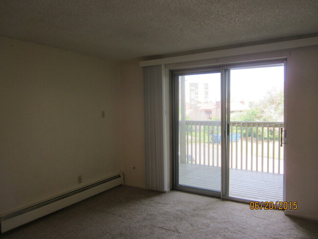 Foto del edificio - Wonderful 1 BR/1 BA Condo located on 3rd F...