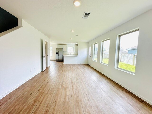Foto del edificio - 2711 Pheasant Hl Ct