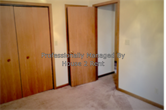 Foto del edificio - 1306 W Mack Ave