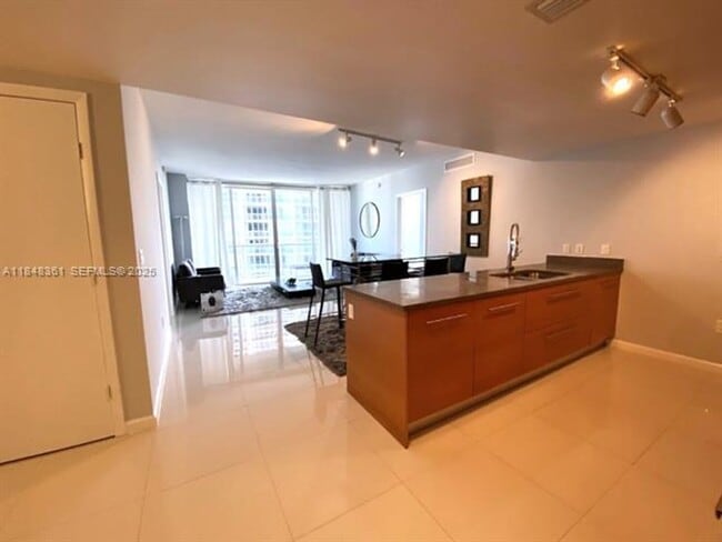 Photo - 475 Brickell Ave Apartment