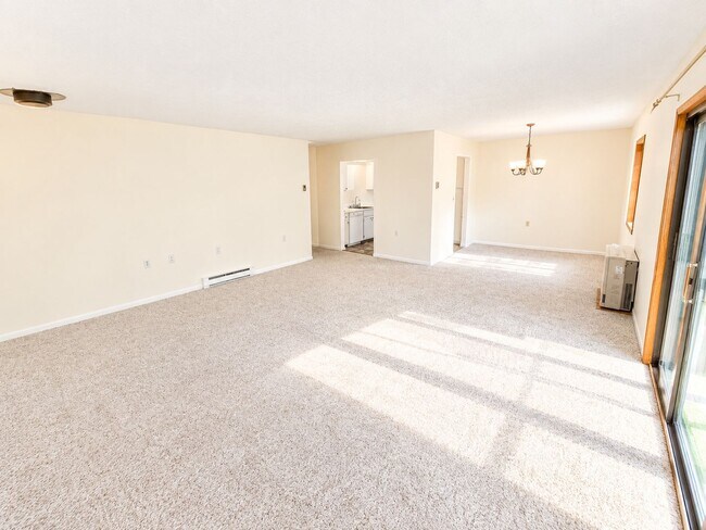Foto del edificio - 50 Hawthorne Cir