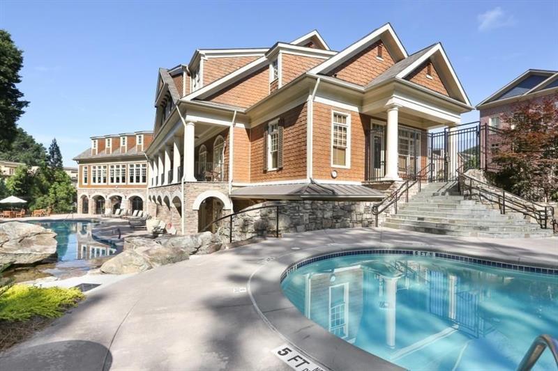 Foto principal - 200 River Vista Drive