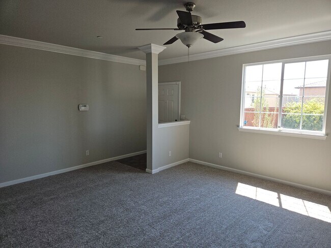 Building Photo - 675 Mission De Oro Dr