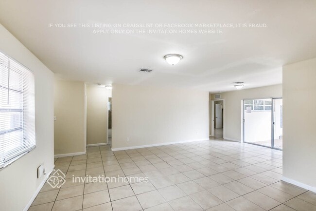 Foto del edificio - 4641 NW 7th Dr