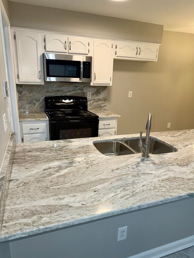 Foto del edificio - 4834 Sturbridge Ln