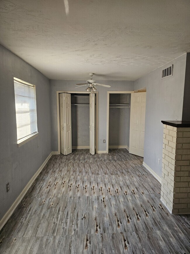 Foto del edificio - 3708-3714 Stefano Street