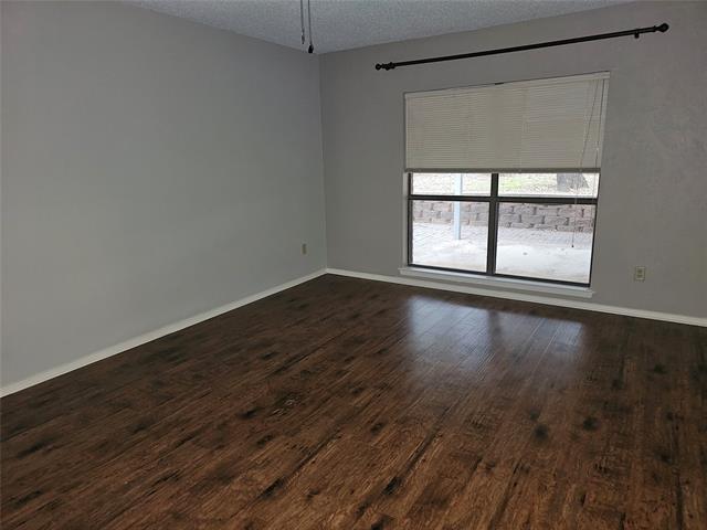 Foto del edificio - 1807 Chittam Dr