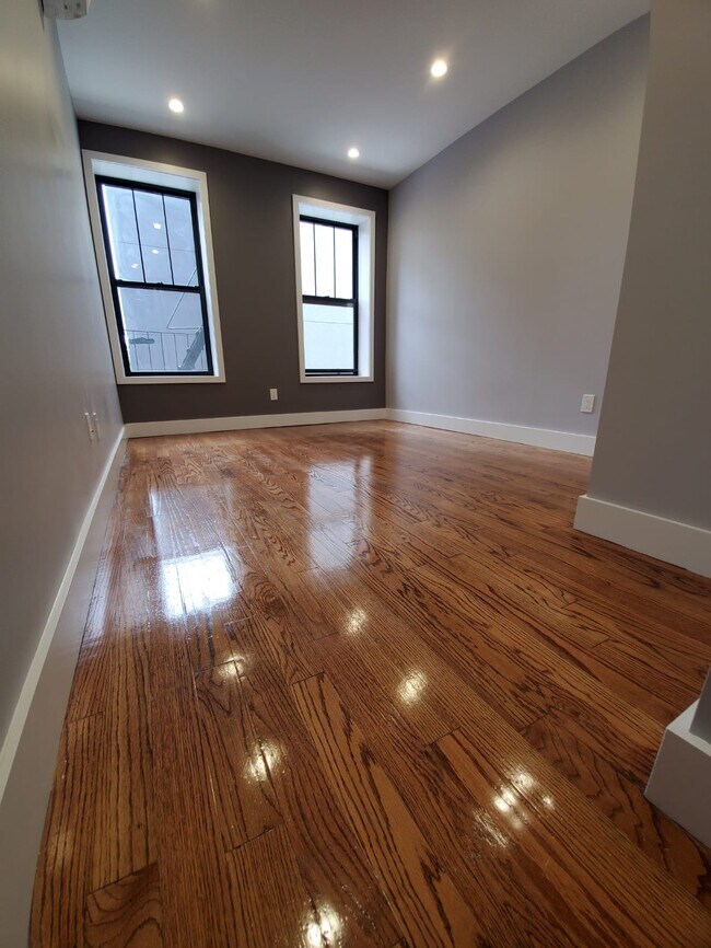 Building Photo - 1071 Nostrand Ave