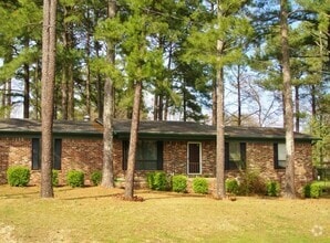 Building Photo - 201 Lakeside Rd