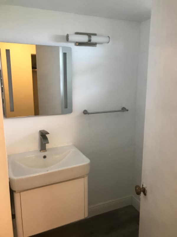 Foto del edificio - 1401 NE 191st St