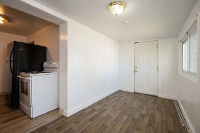 Foto del edificio - 25141 Treadwell Ave